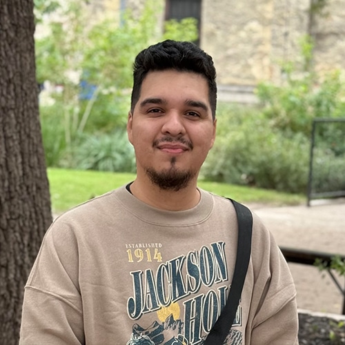 Fernando Herrera | Student Services Coordinator Excel English Institute